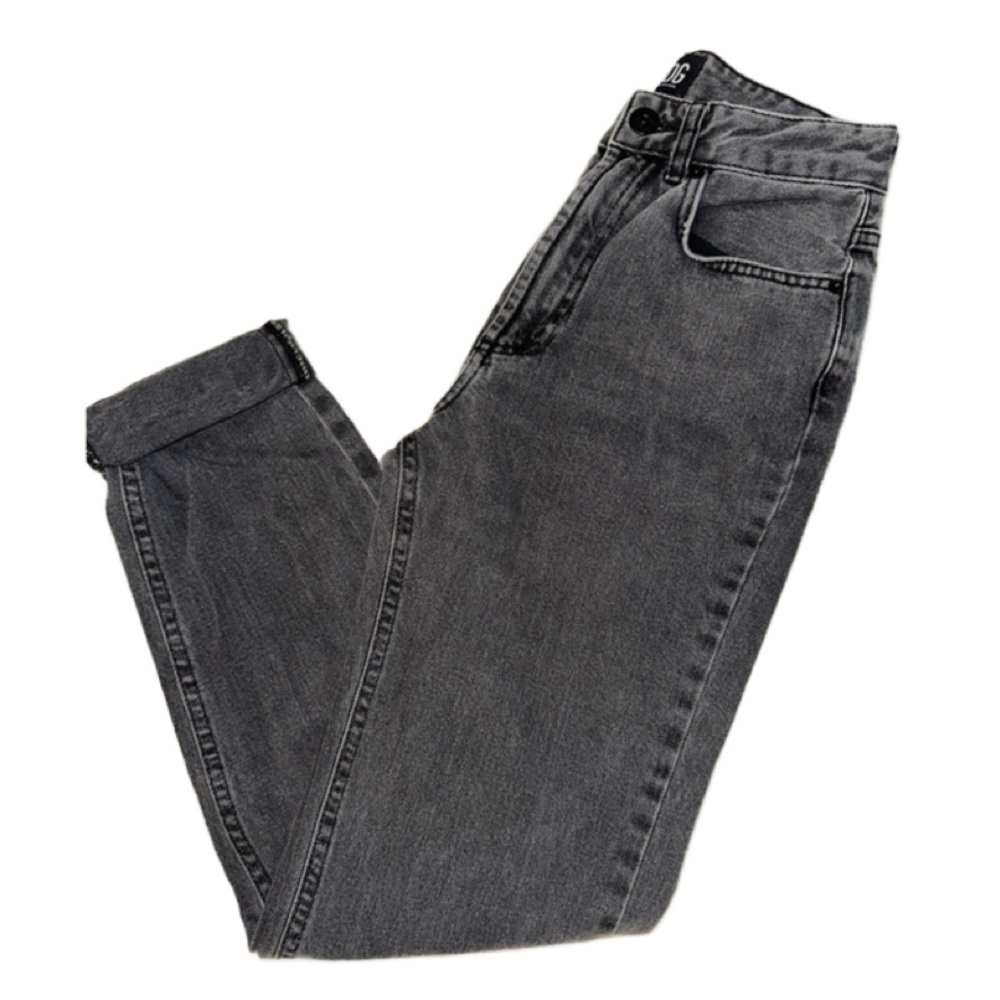 Urban Outfitters BDG MOM Jeans W24